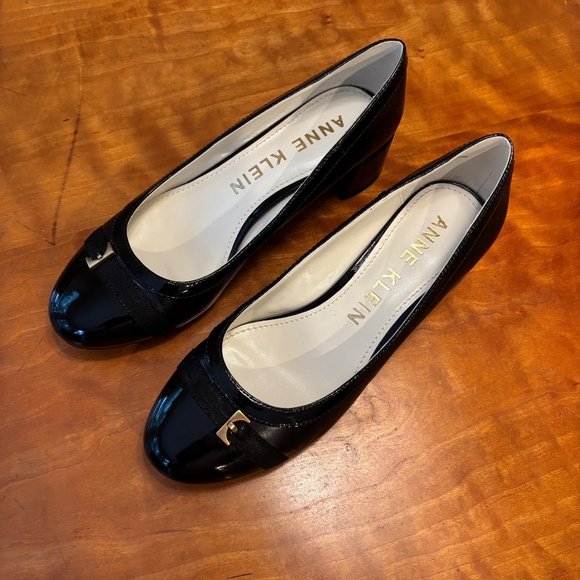 New Anne Klein Histina Block Heel Pump Size 7.5 - Picture 11 of 13